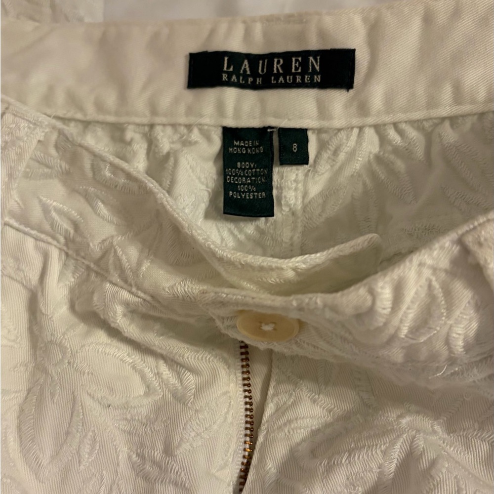 Ralph Lauren Embossed Floral Capris in Light Beige - Picture 3 of 9